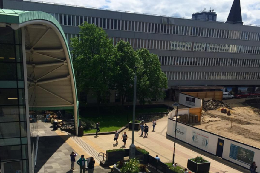 Why are students still finding it hard to get recognition for esports in their universities?