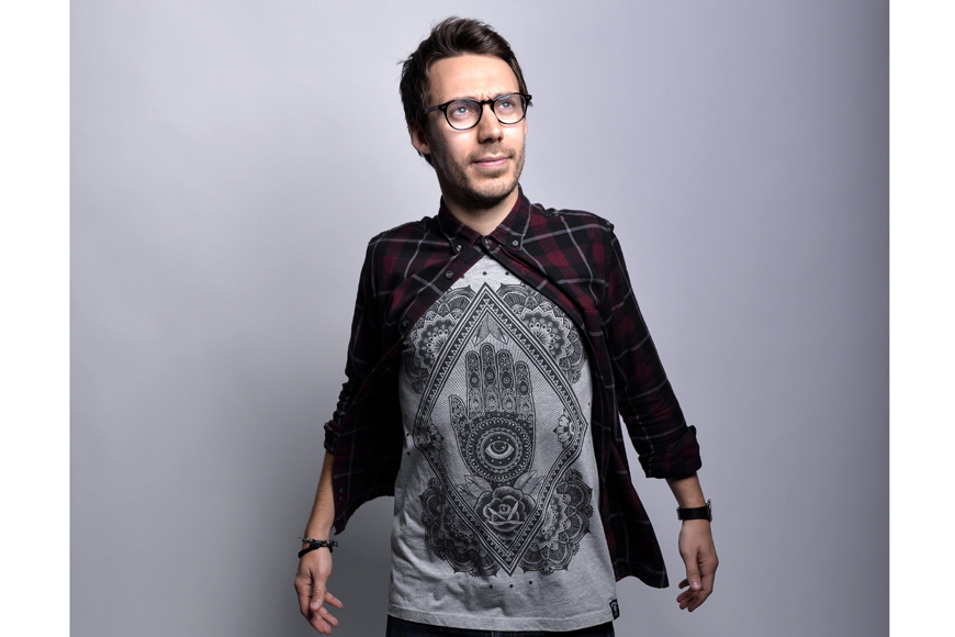 Exclusive interview: Tom Deacon on transitioning from comedian to esports desk host for the Gfinity Elite Series